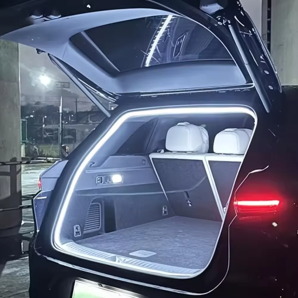 Éclairage de coffre de voiture à haute luminosité, lumière ambiante, décoration intérieure, bande lumineuse LED sans câblage, détection automatique, bande lumineuse de hayon