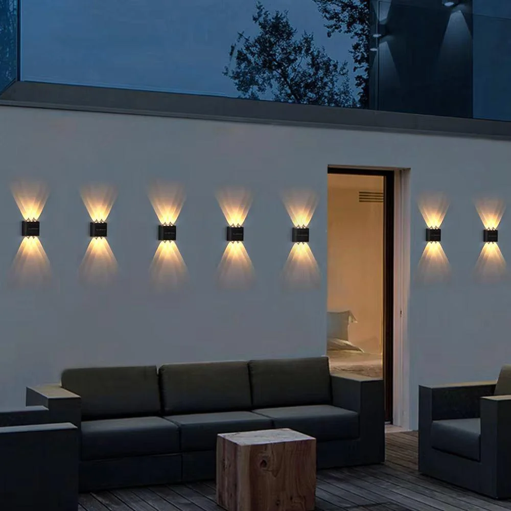 Lampe murale solaire LED extérieure étanche, allumage automatique du crépuscule à l’aube, pour clôture, jardin, cour, porche, allée, patio, décoration de la maison